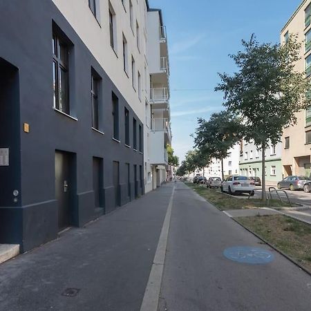 דירות וינה Grosse Terrasse, Klimaanlage Und U-Bahn Naehe מראה חיצוני תמונה