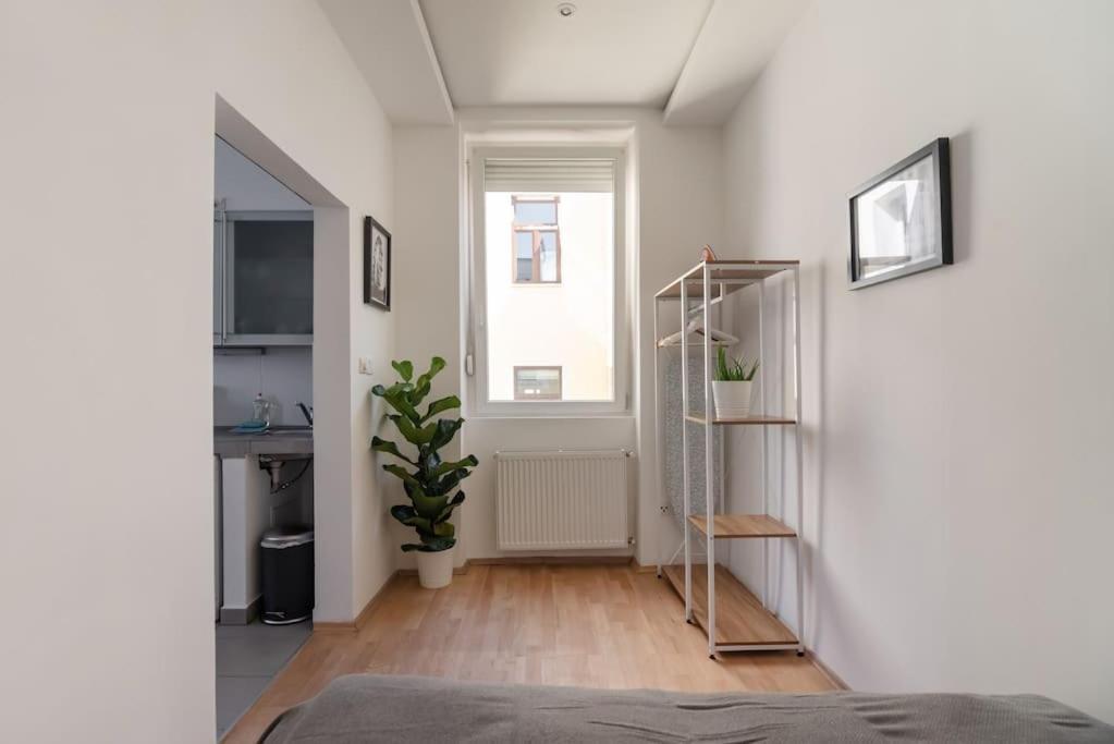 דירות וינה Grosse Terrasse, Klimaanlage Und U-Bahn Naehe מראה חיצוני תמונה