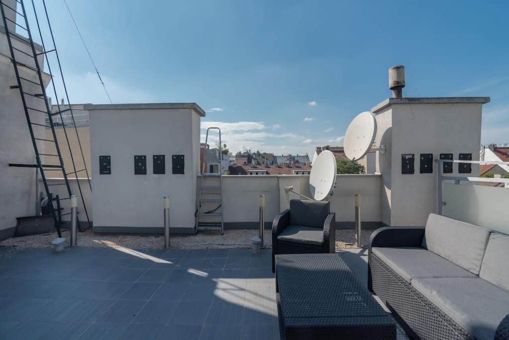 דירות וינה Grosse Terrasse, Klimaanlage Und U-Bahn Naehe מראה חיצוני תמונה